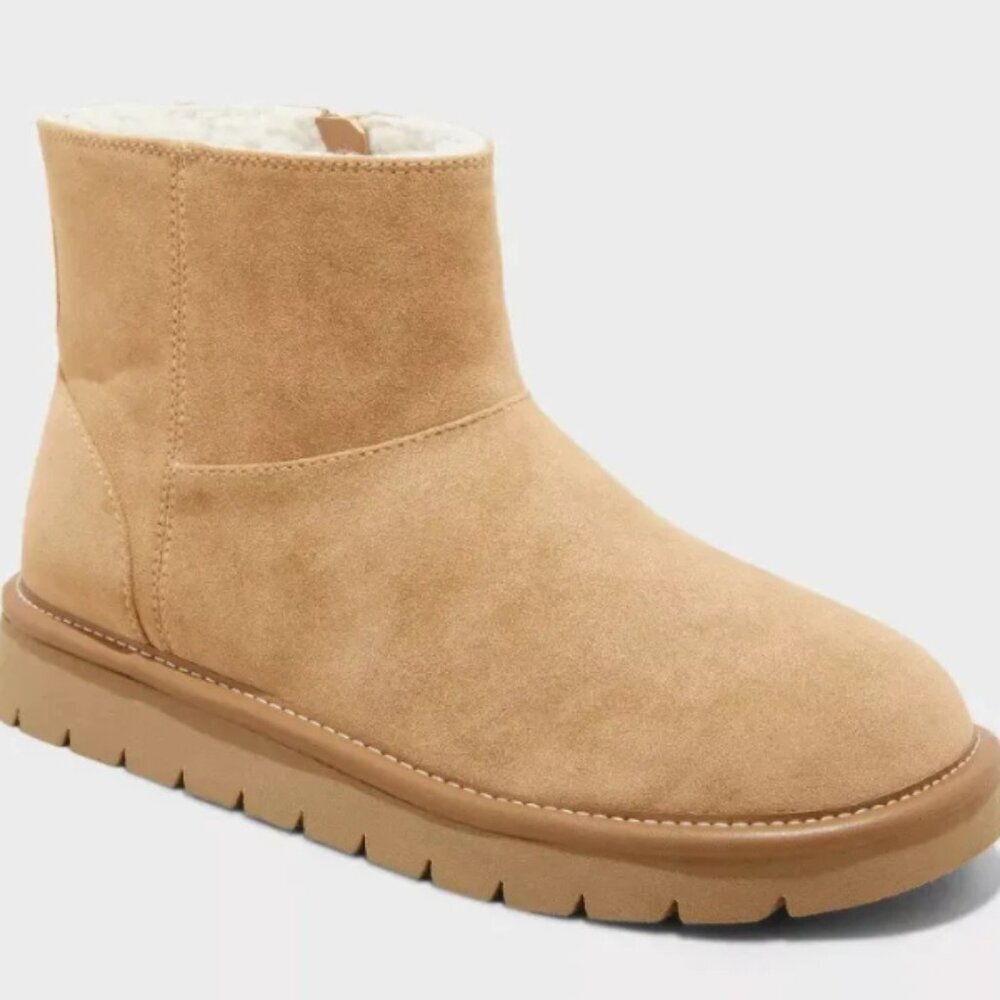 Universal Thread Women’s Tan Suede Booties w/ Memory Foam Insole Size 8/11